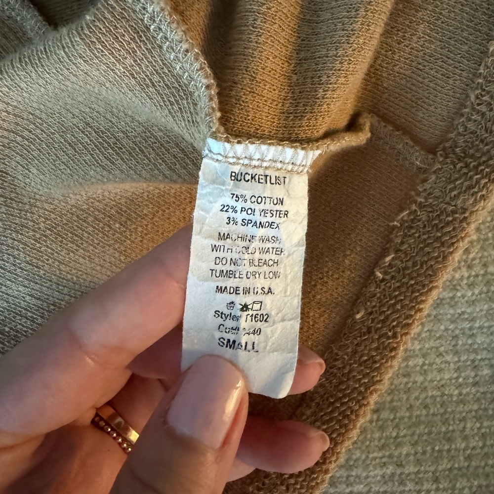 Bucket List jacket - Picture 9 of 9